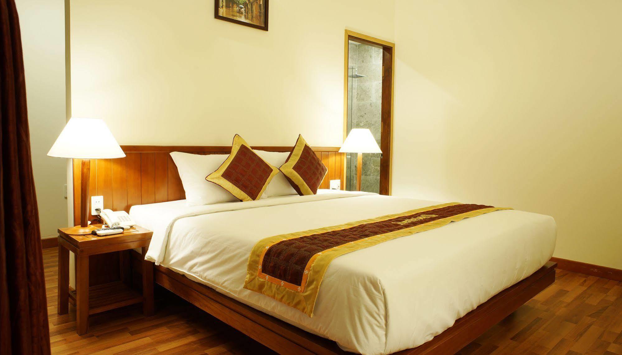 Riverside Oasis Villa Hoi An Eksteriør billede